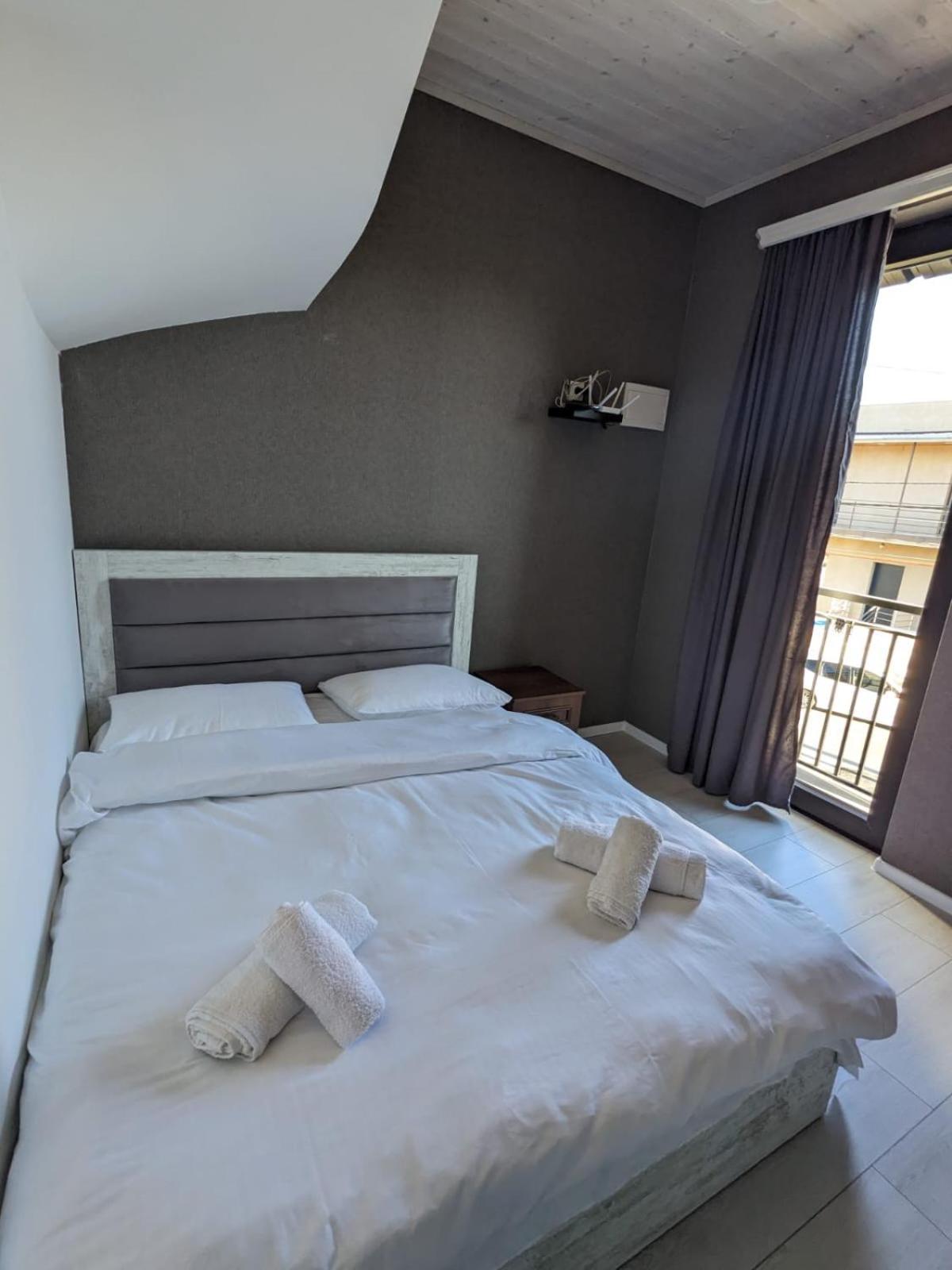 Guesthouse Chrdili Tbilisi Ngoại thất bức ảnh